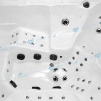 Гидромассажный спа-бассейн Joyee SPA Bordeaux Гидромассажный спа-бассейн Joyee SPA Bordeaux